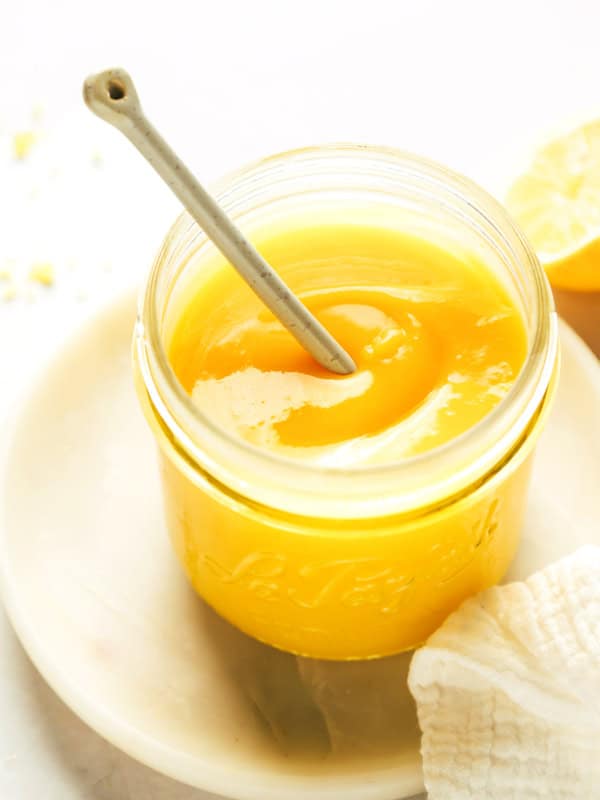 Homemade lemon curd