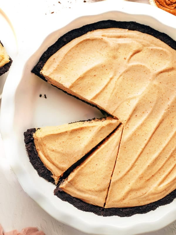 Peanut Butter Pie with Oreo Crust